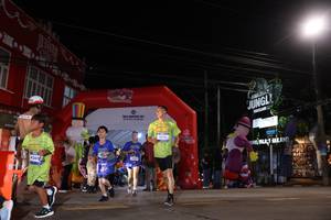 BIB: 4369, 36982
                            <button type="button" onclick="openModal(26225774)" class="btn btn-primary btn-sm float-right btn-popup" data-toggle="modal" data-target=".modal-high-quality">
                        <i class="fas fa-shopping-cart"></i> Add to Cart
                    </button>
                                            <button type="button" onclick="isThisMe(26225774, true)" class="btn btn-success btn-sm float-right btn-popup btn-isme hidden" data-toggle="tooltip" data-placement="bottom" title="นี่คือรูปของคุณใช่ไหม คลิกที่นี่เพื่อเอาเข้าอัลบั้ม">
                        <i class="fas fa-plus"></i> Add to album
                    </button>
                    <button type="button" onclick="isThisMe(26225774, false)" class="btn btn-warning btn-sm float-right btn-popup btn-isnotme hidden">
                        <i class="fas fa-ban"></i> Remove from album
                    </button>